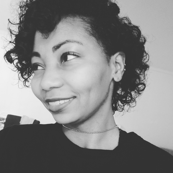 Meet the Posher Other - Meet your Posher, Olivia